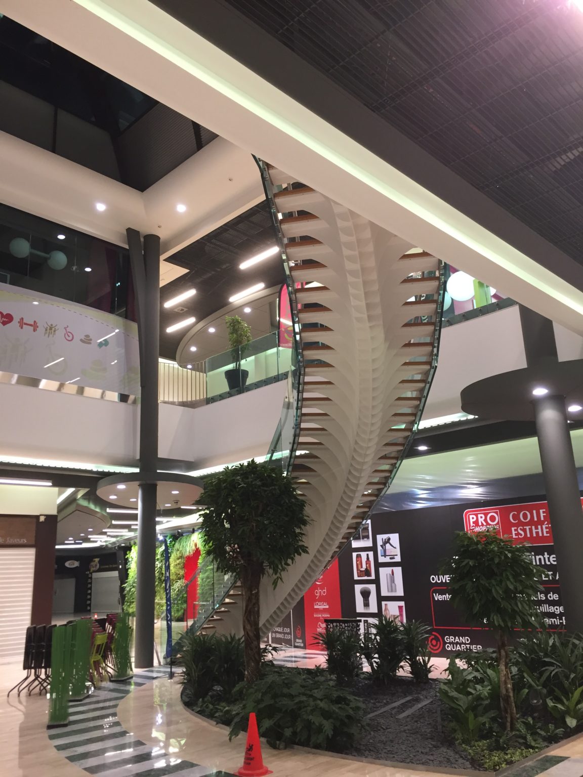 Photo : Géant Grand Quartier Rennes, 2010.